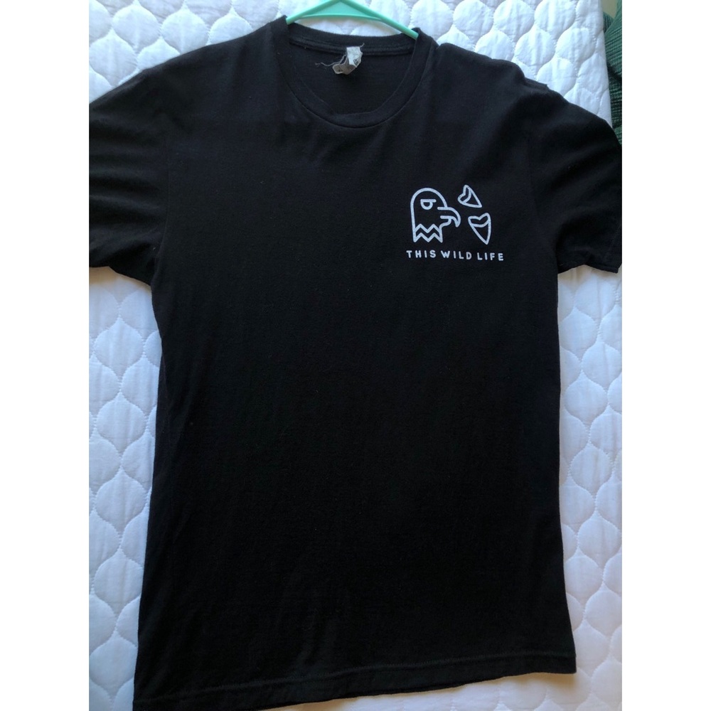 🌟2/$30🌟This Wild Life Band T-Shirt